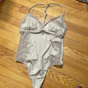 Nude Lingerie -NEW WITH TAG ON